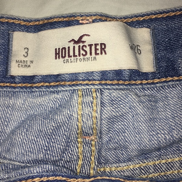 Hollister high waisted jean shorts - Picture 2 of 3